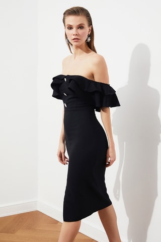 Vestido justo sem mangas - Preto