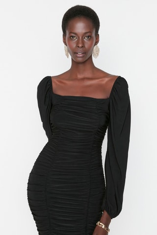 Vestido justo - Preto