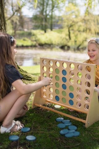 4 en línea de madera - Desde 6 años