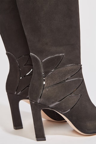 Botas em nobuck Zanea - Preto