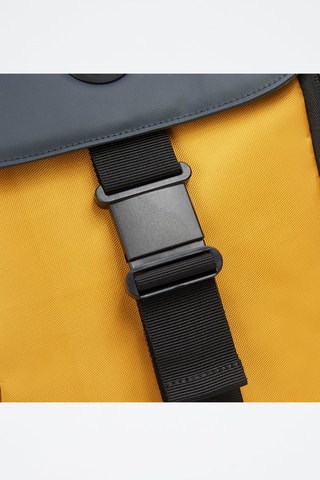 Mochila - Azul y amarillo