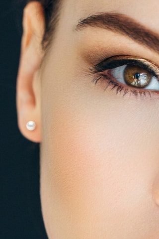 Dormilonas - Oro amarillo y perlas cultivadas de agua dulce