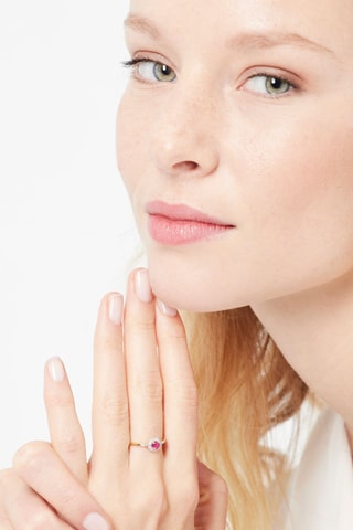 Anillo Rond de rubis - Oro amarillo, diamantes 0,09 quilates /22 y rubí 0,35 quilates