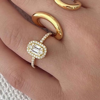 Anillo - Latón bañado y circonita