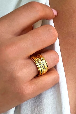Anillo bañado en oro fino amarillo