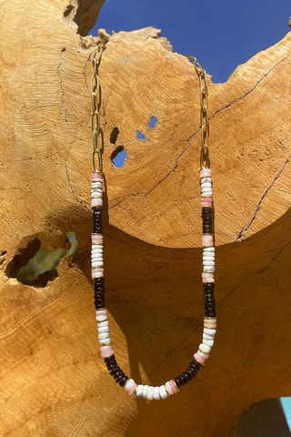 Collar bañado en oro fino amarillo - Ópalo, howlita y espinela