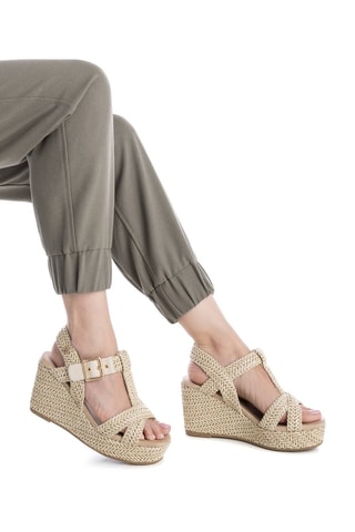 Sandales compensées - Beige