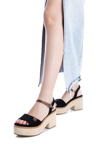 Sandales à talons - Beige