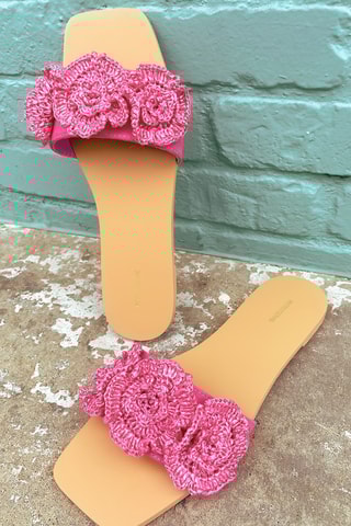 Mules - Rose- Pretty Little Thing