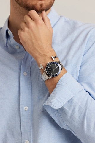 Reloj de cuarzo de acero Barcelona - Plateado y negro