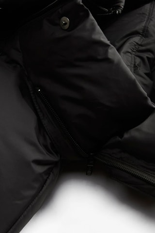 Piumino con cappuccio - Nero