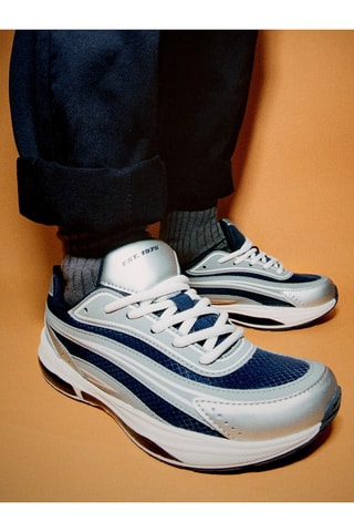 Baskets - Gris et bleu marine