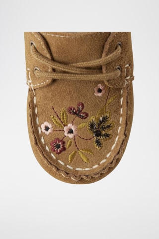 Chaussures bateau en nubuck - Camel