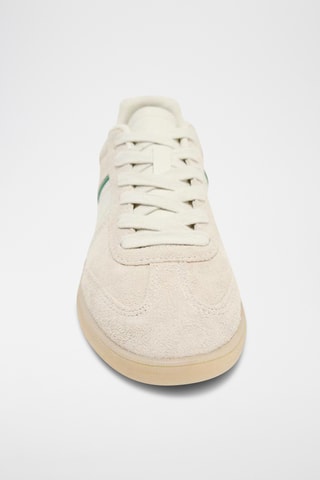 Baskets en nubuck - Ecru