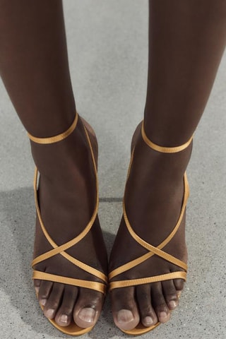 Sandales à talons - Doré