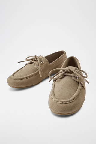 Chaussures bateau en nubuck - Beige