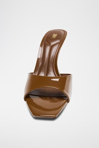 Mules à talons vernies - Marron