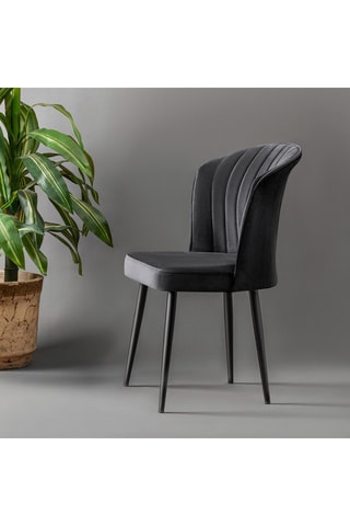 2 chaises - 52 x 85 x 42 cm