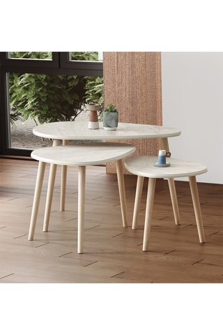 3 tables basses - 80 x 52 x 50, 60 x 45 x 45 et 50 x 38 x 40 cm