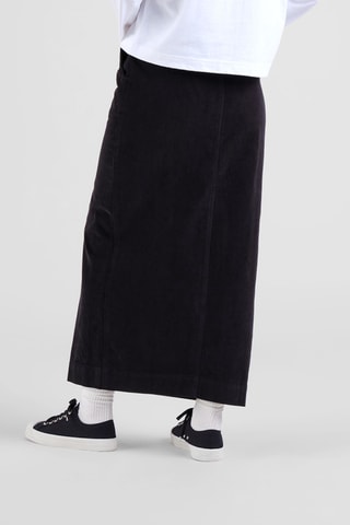 Saia comprida direita - Preto