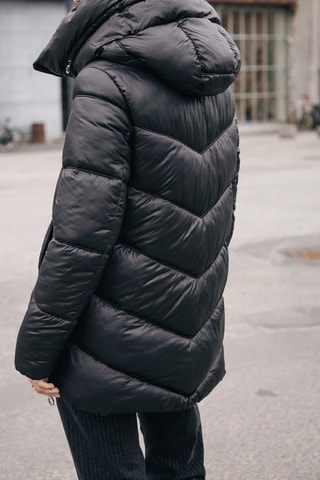 Doudoune à capuche Camryn - Noir