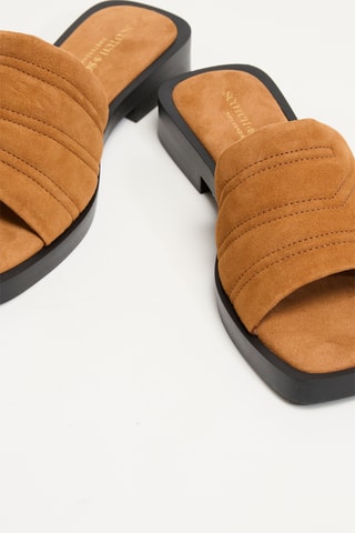 Mules em nobuck - Castanho