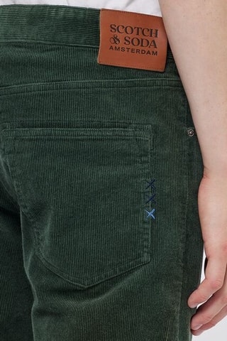 Calças chino direitas em veludo - Verde-escuro