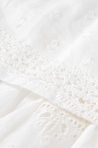 Vestido em bordado inglês - Branco