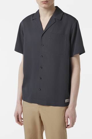 Camisa regular - Preto