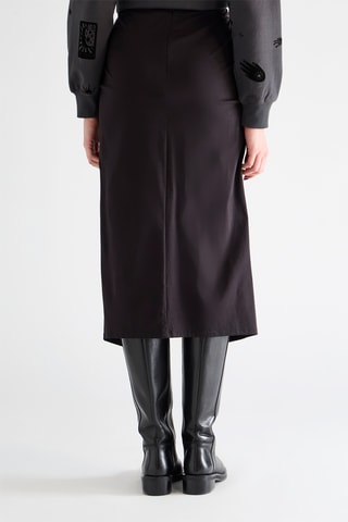 Saia traçada midi - Preto