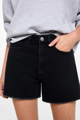 Short en jean revers effilochés - Noir