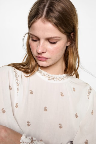 Blouse brodée - Blanc cassé