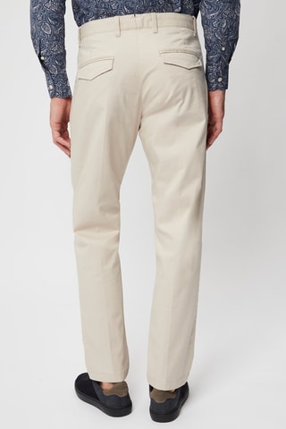 Pantalón chino regular fit - Beige