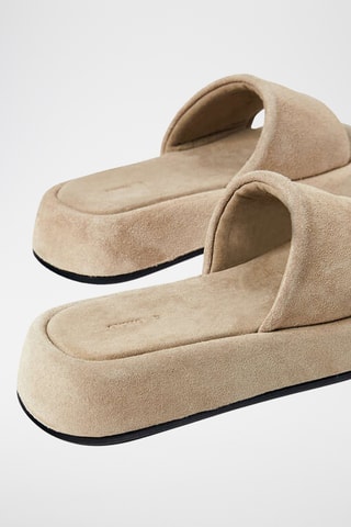 Mules plateformes en cuir - Beige