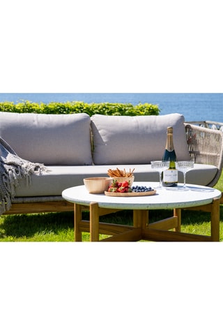 Table basse en bois d'acacia Terracina - 84,5 x 38,5 x 84,5 cm