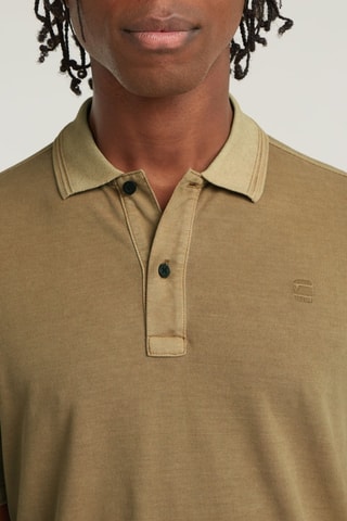 Polo slim en coton biologique Dunda - Marron clair