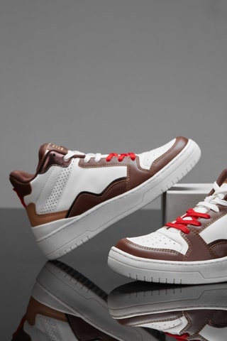 Baskets montantes - Blanc et marron foncé
