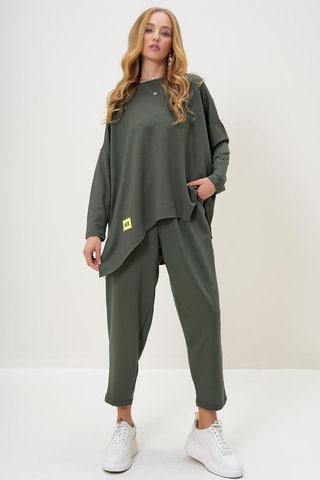 T-shirt oversize et pantalon - Kaki