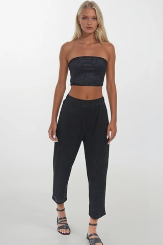 Crop top bustier et pantalon 7/8 - Noir