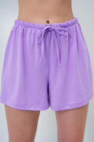 T-shirt et short - Blanc et mauve
