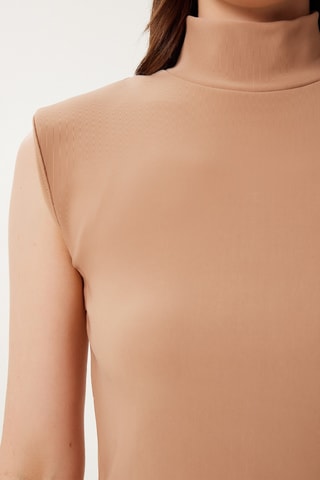 2 tops - Ecru et beige