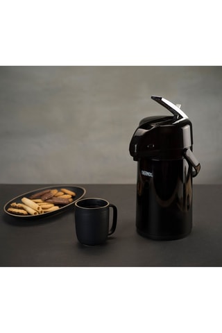 Jarro doseador isotérmico em aço inoxidável - 1,3 l