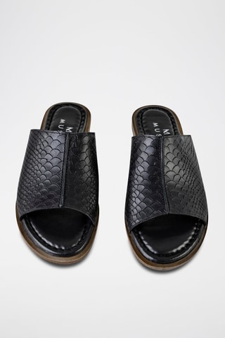 Mules em couro - Preto - Preto