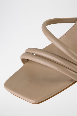 Sandales à talons - Beige