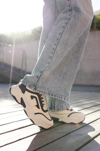 Baskets plateformes - Blanc et noir