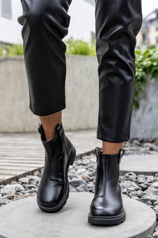 Botines de piel - Negro