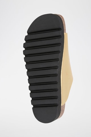 Mules com plataforma - Dourado