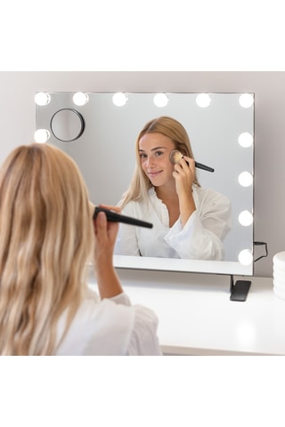 Ledspiegel - 62 x 52 x 12 cm - Zilverkleurig