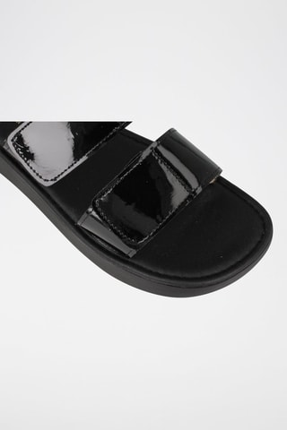 Mules en cuir verni - Noir