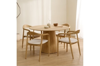 Mesa de jantar em madeira de sungkai - 120 x 75 x 120 cm